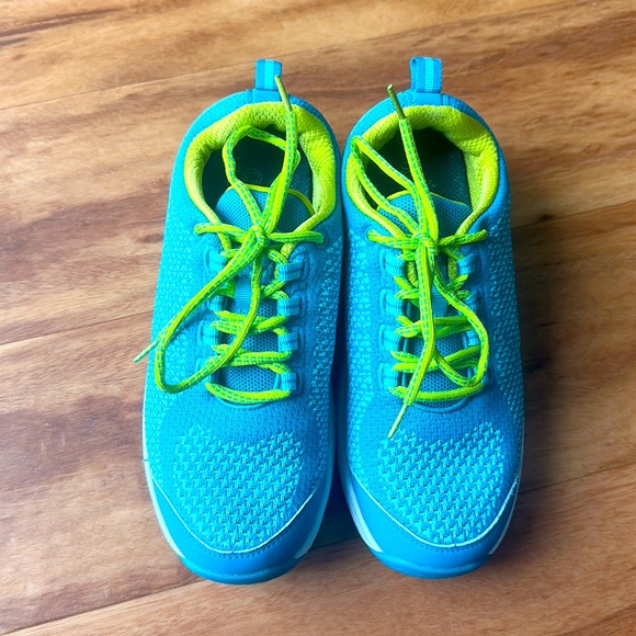 Orthofeet Woman Coral Running Shoes Turquoise - Picture 2 of 4